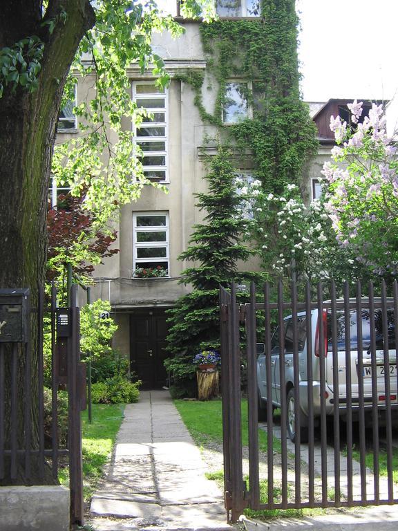 Animrumru Varşovia Exterior foto